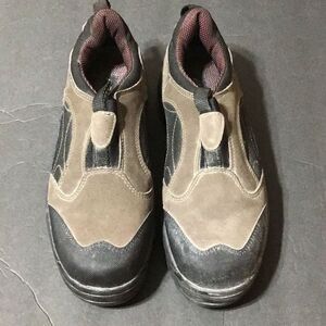 Arapaho men’s size 10 like new suede shoes